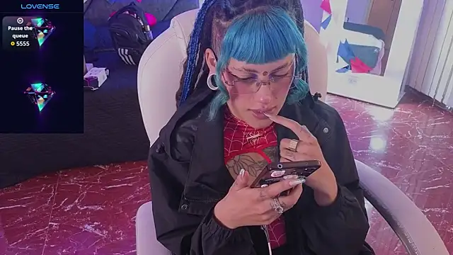 _sharlotte777 webcam