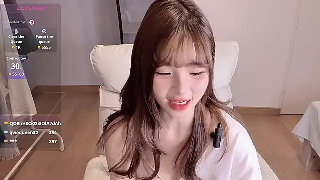 guoguo-77 Live Web Cam Show