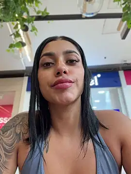 AlannaEvons Live Web Cam Show