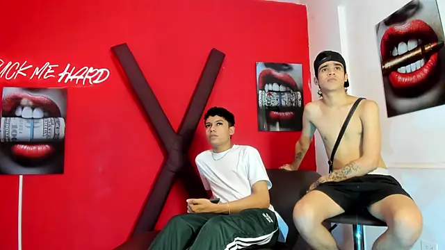 KING_LOVERS1 webcam