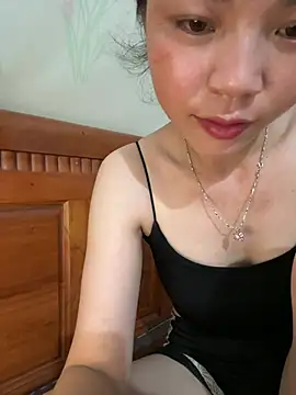 Aria_Maya webcam
