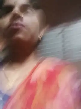 Cut_usha35 webcam