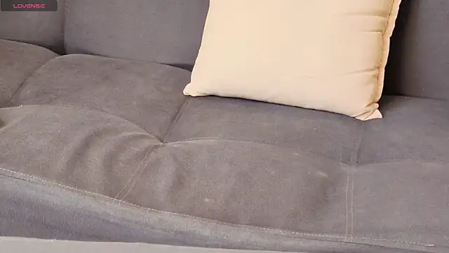 amy_robertz webcam