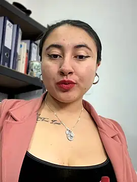_Sarah-Office1 webcam