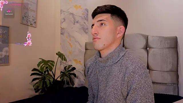 Un_Sluttyy webcam