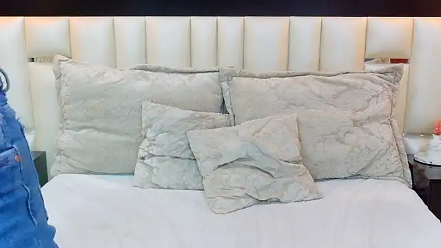 MiaDiamod webcam