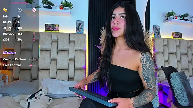 little_sophie18 webcam