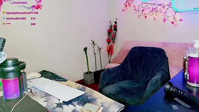 AustrianGirl99 live cam on StripChat