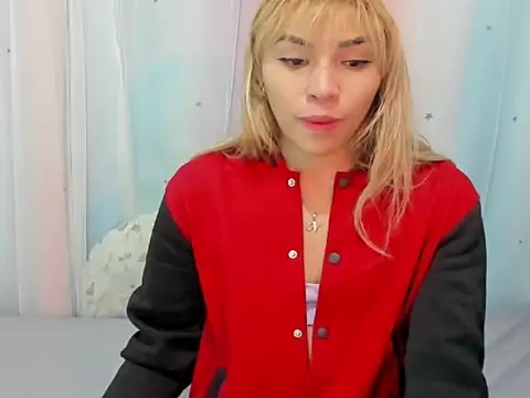 aliissa_more webcam