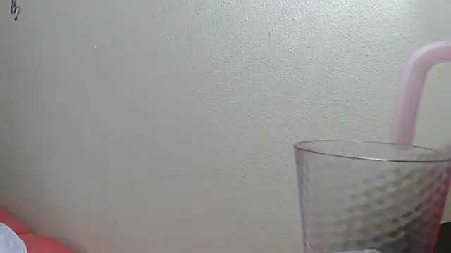 VICTORYXS1 live cam on StripChat