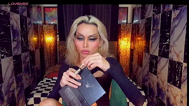 SeductiveSamanthaTS live sex cam