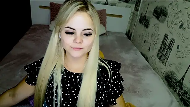 lovely-eyes webcam