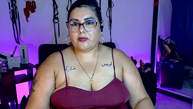 AndreaKinky webcam
