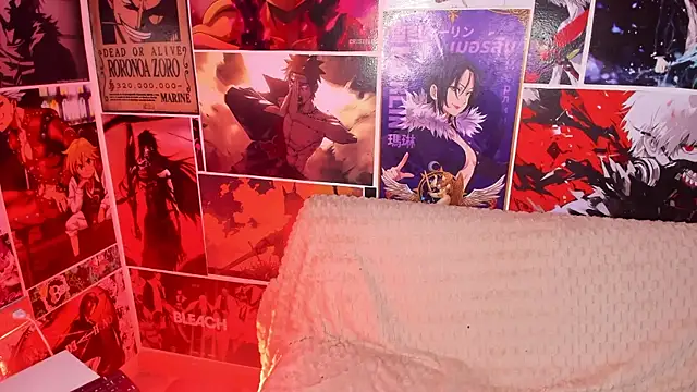 AliceMadnes live cam on StripChat