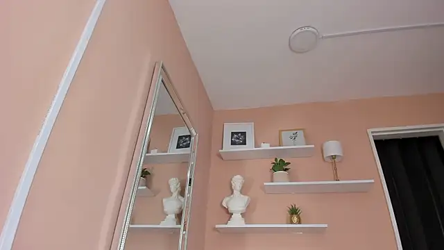 Kat_44 webcam