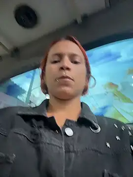 Mia_0-4 webcam