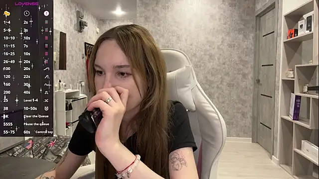 LeyaVoss webcam