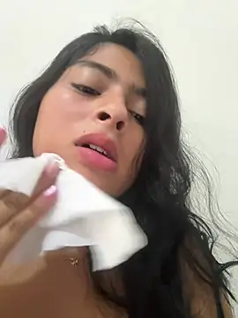 canelareina (F teen) - Squirt ride dildo