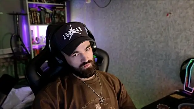 _Serious_Man webcam