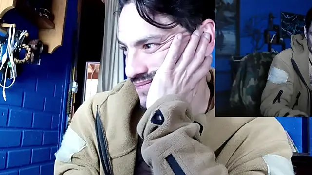 Andre_White webcam