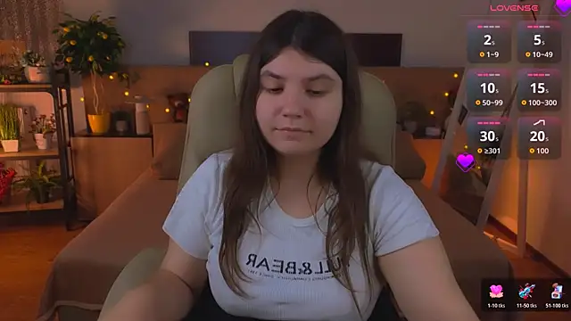Viola__Shy webcam