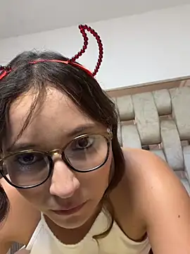 Penelope-Hot webcam