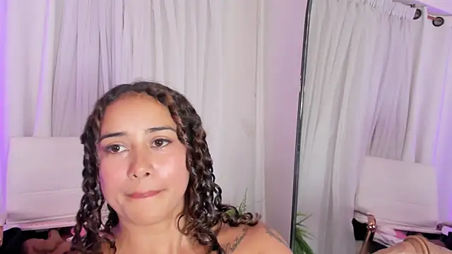 Ammy_nova webcam