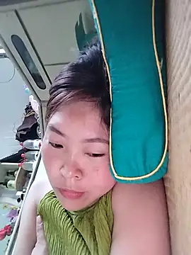 Yiyoongg webcam