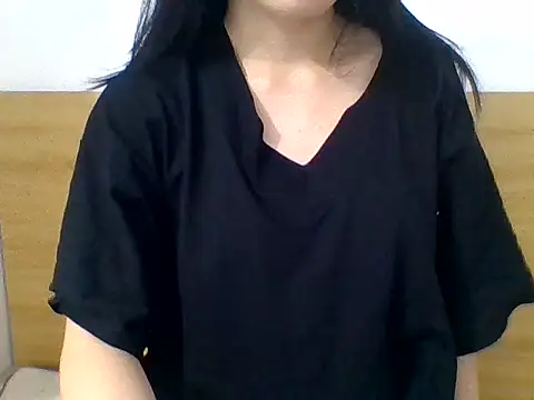 kiraa-007 webcam