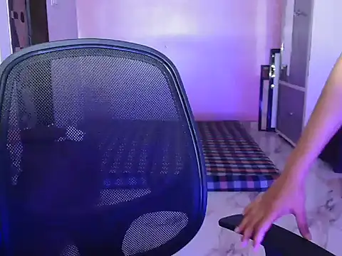HotMahi99 webcam