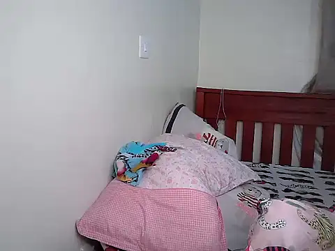 queen_zuri01 webcam
