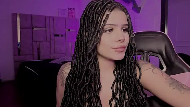 BonnieAnderson_ live cam on StripChat