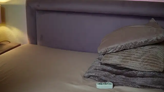 joelleapril (F young) - Warm up each other :P