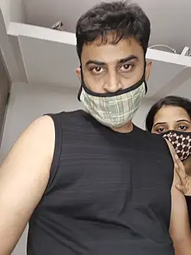 itz_guru (Ask my age) - Full nude show