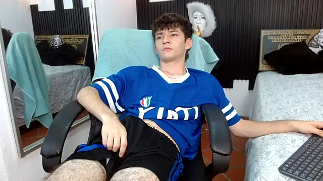 trevor_mob (M twink) - masturbation 8 min + cum