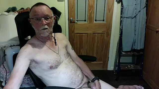moonraker64 (M grandpa) - Make me cum
