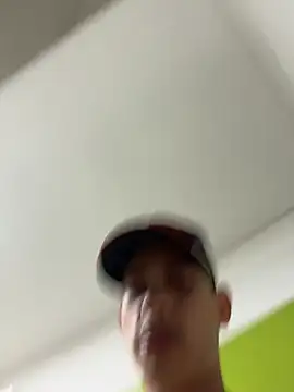 HarryGaze Live Webcam on Stripchat