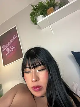 Jade-Naughty webcam