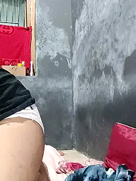 Rayya_4yy webcam