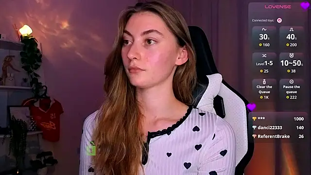 lady_curls live sex cam