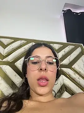 lovelygirlEva webcam