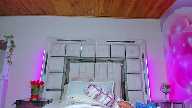 mia_peyton webcam