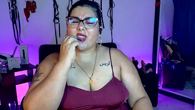 AndreaKinky webcam