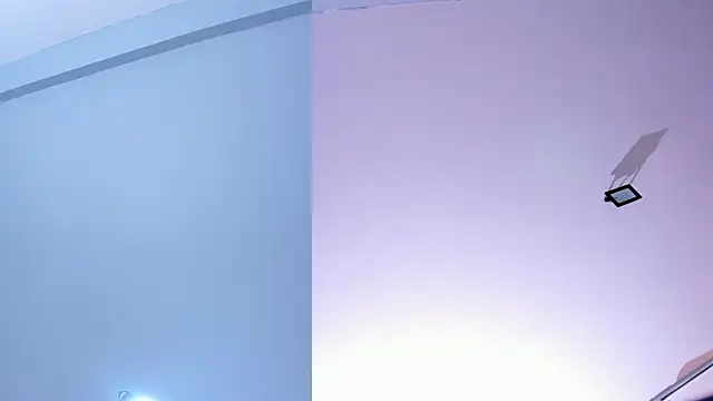 emilytowzen webcam