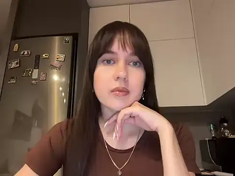 Ruviraa live cam on StripChat