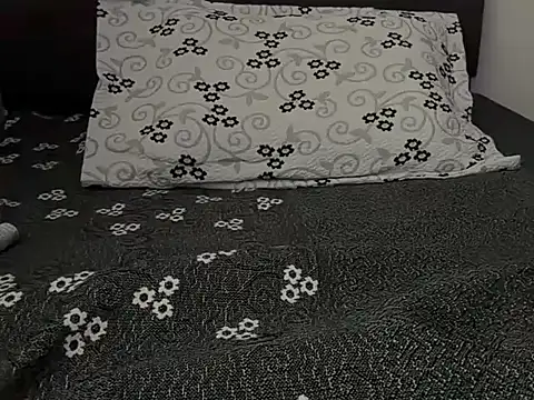 charlie2134_ webcam