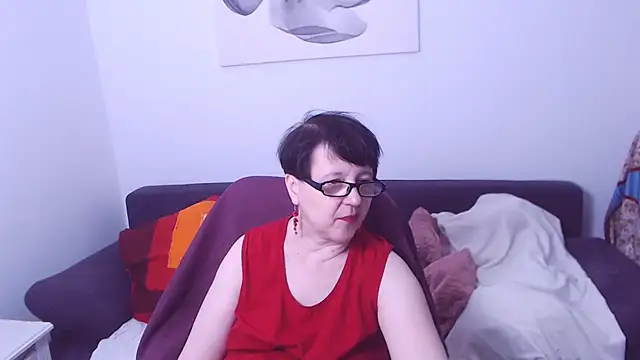 ChristaRose live cam on StripChat