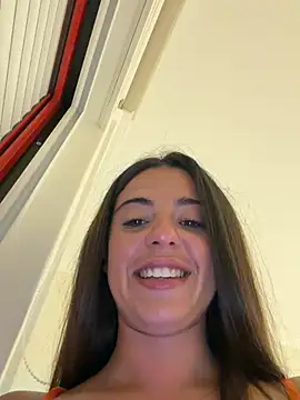 PTlatinaa Live Web Cam Show