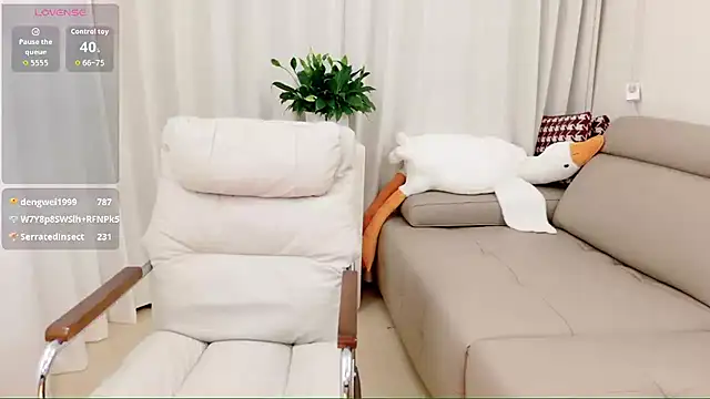 Cecilia001 Live Web Cam Show