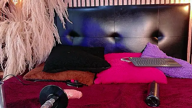 Hiddenhotcake Live Web Cam Show